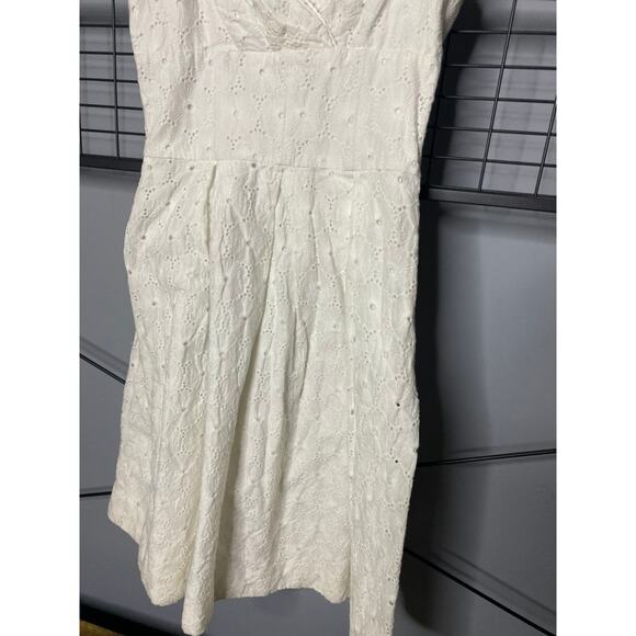 Lilly Pulitzer White Eyelet Dress | Size 2 - Picture 3 of 5